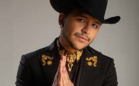 Conoces todo sobre Christian Nodal? Algunos datos curiosos sobre el  cantante