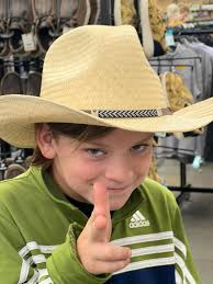 Noise canceling earmuffs for kids' school use