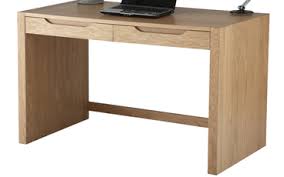 Hanya saja, meja ini dibuat dengan desain yang simple serta modern. Beli Meja Komputer Model Simple Kayu Jati Jepara Kmt 009 Harga Murah