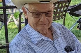 Lee Gerhart's Instagram, Twitter & Facebook