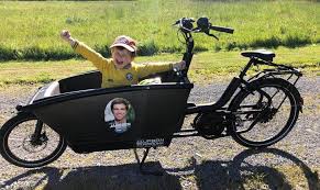 Queen Mathilde: Family: Nicolas Janssen's Campaign