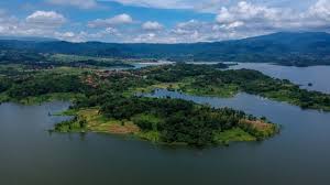 Cafe yang keren di danau saguling batujajar dekat kota bandung, review daily escape cafe & culture. 8 Contoh Lingkungan Buatan Manusia Kumparan Com