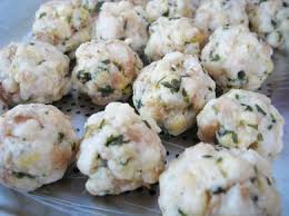 Semmelknodel Aus Dem Dampfgarer Rezept Semmelknodel Rezept Rezepte Knodel