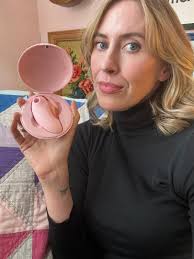 ✨ VIBE GIVEAWAY✨ I'm hooking you all up with vibes! EVERYONE who signs up  will receive either a free toy or a gift card! Just enter your email here:  https://www.bboutique.co/vibe/noramcinerny-fb