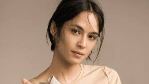 Check spelling or type a new query. Mariana Renata Mantan Yang Bikin Nicholas Saputra Nggak Bisa Move On