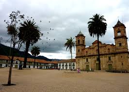 Este municipio de cundinamarca, ubicado a solo 25 kilómetros de bogotá, guarda muchos tesoros de la historia de colombia y del mundo, como es el caso de su r. Zipaquira Sin Auditorio Ni Centros Culturales Modernos Las2orillas
