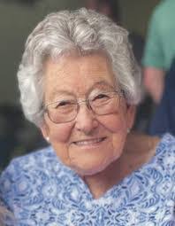 Karen Wendt's Instagram, Twitter & Facebook