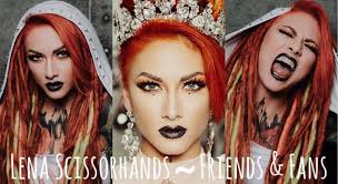 Lena Scissorhands Friends & Fans