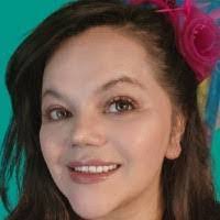 Donna Nott's Instagram, Twitter & Facebook