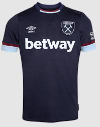 Minute für grant holt eingewechselt wurde. West Ham United 3 Trikot 21 22 Lowensport