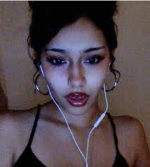 Eliane Soto's Instagram, Twitter & Facebook