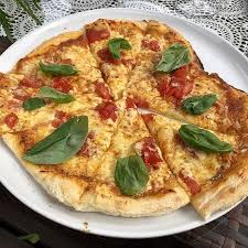 Pizzateig Von Bibberle Chefkoch In 2020 Food Vegetable Pizza Pizza