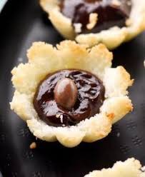 Mini Bouchees Coco Chocolat Recette Recettes De Cuisine Recette Recette Petit Four