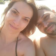 eu e tião passando pra avisar que tem moletom novo na loja 💙 com bolsinho  pra levar erva do gato pro rolê 😹 www.canseidesergato.com #canseidesergato