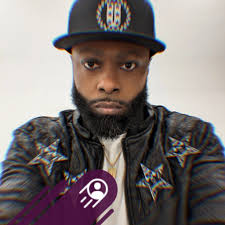 I'm kicking the morning wish my favorite woman @katrina_btucker17 a Happy  Birthday!! Drop Trina a bday shot out 🎉🎊 Keep soaring and may these next  12 bring you unusual favor. Love you!