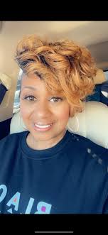 Can someone edit this to be a professional headshot? Please and thank you!  😊