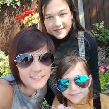 Helen Needham (@hezza206)