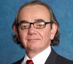 Mark Menge's Instagram, Twitter & Facebook