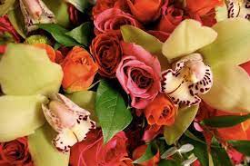 Great choice to complete your wedding diy projects. Five Wedding Flower Tips You Can T Do Without The Pink Bride