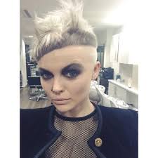 Martha Thorpe (@Martha_Isobelle)