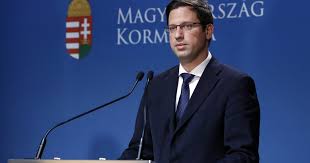 Gulyás gergely miniszterelnökséget vezető miniszter tájékoztatója. Gulyas Gergely Onzes A Szulo Reszerol Ha Egy Gyereknek Nincs Apja Vagy Anyja Merce