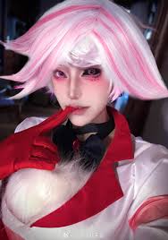 Amazon.com: C-ZOFEK Short White Pink Cosplay Wig for Women Halloween  Costume (White&Pink) : Clothing, Shoes & Jewelry