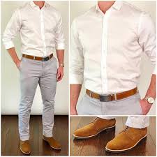 Wear a silk tie that complements the colors of your suit and shirt. Mens Fashion College Stylish Mens Outfits Mens Casual Outfits Business Casual Men