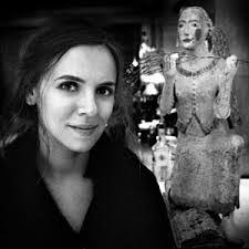 Tina Doshi's Instagram, Twitter & Facebook