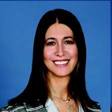 Melanie Schatz's Instagram, Twitter & Facebook