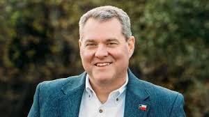 Joshua Penton and Heather Tisdale buy 2917 Misty Wind Court, League City