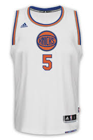 Just like the jerseys the knicks wore during their 1999 run to the nba finals, these throughout the history of the franchise up until these jerseys, the knicks had kept things mostly simple: New York Knicks Jersey History Jersey Museum