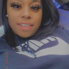 April Reid's Instagram, Twitter & Facebook