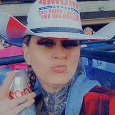 Male yelling and throwing items near Domino's Pizza in Chico