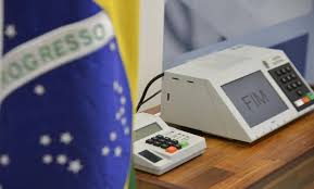 Fundo Partidário financiou salários de até R$ 52,5 mil a dirigentes