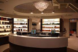 Choose hair, skin, nail or massage at river north. Hair Salons In Chicago For Hair Cuts Color And Blowouts