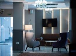 Regim hotelier, in brasov, centrul istoric, apartamente cu una și două camere, cu. Cele Mai Bune 10 Hoteluri Din BraÈov PreÈuri De La 99 Lei