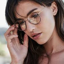 Pin van Julia Rebel Is op Glasögon