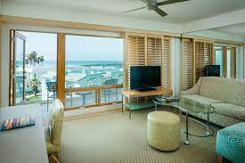 Pier South Resort Autograph Collection King Partial Ocean View Suite - Living Area Suite Holiday Enjoying Resort Home Living Area