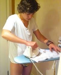 Harry edward styles was born on february 1, 1994 in redditch, worcestershire, england. Any Walking Dead Fans Onedirection