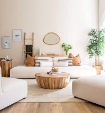 For this simple table, all that's required is some wood, nails, and a hammer. 6 Amazing Round Wood Coffee Tables For Instant Warmth Allisa Jacobs