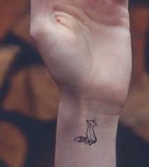 Tiny Fox Tattoo Tiny Tattoos Cute Tiny Tattoos Small Fox Tattoo