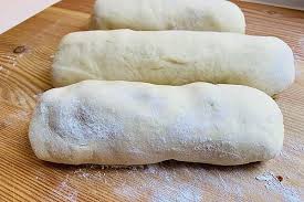 Bohmische Hefeknodel Aus Dem Sudetenland Von Ukst Chefkoch Rezepte Tschechische Rezepte Bohmische Knodel Rezept