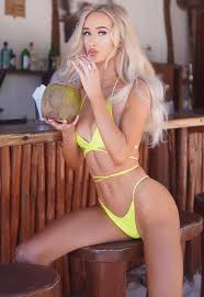 Kyra Transtrum - Free pics, galleries & more at Babepedia