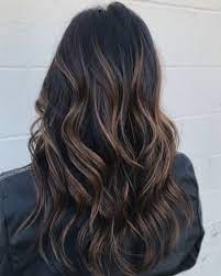 60 Hairstyles Featuring Dark Brown Hair With Highlights Brown Dark Darkbrownblack Featuring Hair Hairstyl Sac Rengi Fikirleri Balyaj Kolay Sac Modelleri