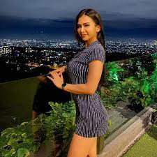 Diario de la marina : Ini 7 Potret One Side Tubuh Proporsional Ala Maria Vania Hot Banget Jurnal Medan