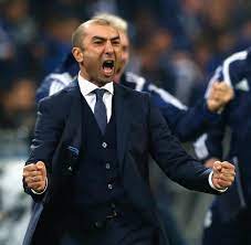 Schalke coach roberto di matteo believes missing out on the knockout phase of the champions league would not be the end of the world for the club ahead of their crucial group g clash with. Champions League Schalke 04 Treibt Di Matteo In Den Wahnsinn Welt