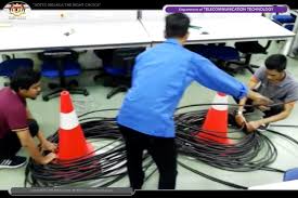 Ia menyediakan peluang latihan di dalam pelbagai jenis lapangan kemahiran bagi memenuhi minat individu di samping memenuhi kelayakan akademik. Adtec Melaka On Twitter 27 29sep18 Kursus Jangka Pendek Fiber Optic Cabling Installation Untuk Giat Mara Sdn Bhd Di Bahagian Teknologi Telekomunikasi Adtec Melaka Jom Kursus Jangka Pendek Di Adtec Melaka Https T Co Wsccekcuyg Courses