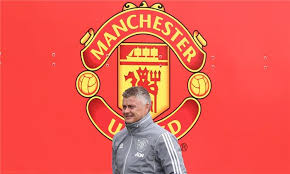 ميكل أرتيتا يشدد على صعوبة مباراة آرسنال وليدز يونايتد ويُصرّح: Ø³ÙˆÙ„Ø´Ø§ÙŠØ± Ø¬Ù…ÙŠØ¹ Ø§Ù„Ø£Ù†Ø¯ÙŠØ© ØªØ·Ø§Ø±Ø¯ Ù…Ø§Ù†Ø´Ø³ØªØ± ÙŠÙˆÙ†Ø§ÙŠØªØ¯ Ø¹Ù„Ù‰ Ø§Ù„Ù‚Ù…Ø© ÙˆÙ„ÙŠÙØ±Ø¨ÙˆÙ„ Ø¨Ø·Ù„ Ø§Ù„ÙƒÙ„ ÙŠØ±ØºØ¨ ÙÙŠ Ù‡Ø²ÙŠÙ…ØªÙ‡ Ø¨Ø·ÙˆÙ„Ø§Øª