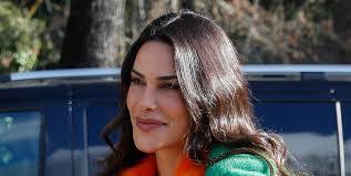 Carla Barbara's Instagram, Twitter & Facebook