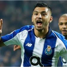 Maybe you would like to learn more about one of these? Primeira Liga Jesus Tecatito Corona Dio Una Asistencia Para El 1 0 Parcial De Porto Sobre Nacional